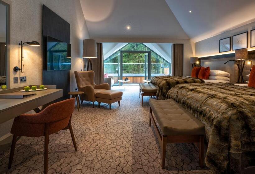 디럭스 스위트, Lodore Falls Hotel & Spa