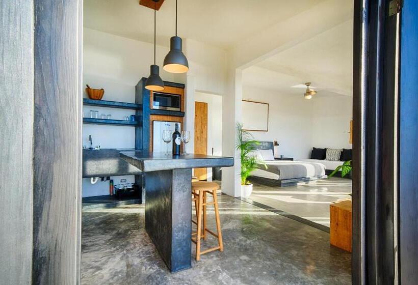 סטודיו סטנדרטי נוף לים, Villas La Mar   Adults 15 Plus