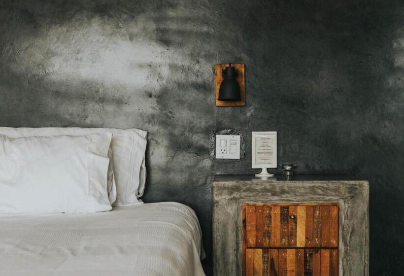 חדר סטנדרט עם מיטת קינג, Villas La Mar   Adults 15 Plus