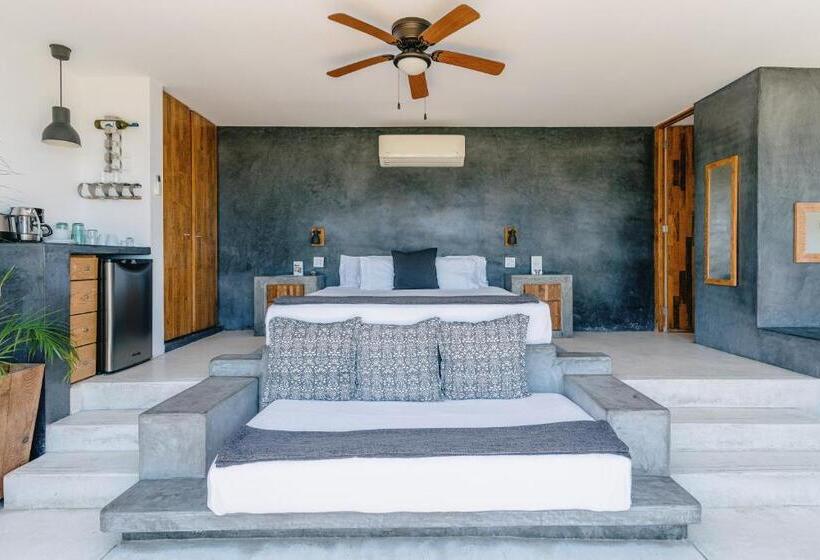 חדר סטנדרט עם מיטת קינג, Villas La Mar   Adults 15 Plus