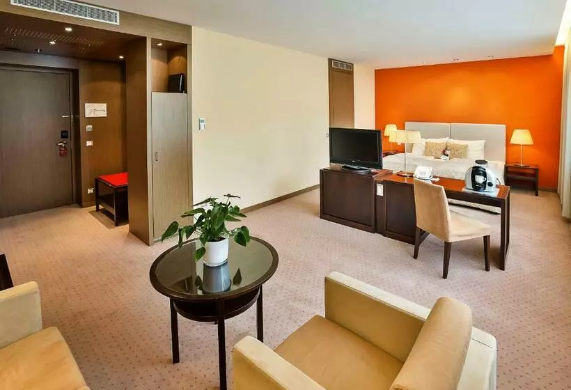 اتاق اجرایی, Austria Trend Hotel Savoyen Vienna   4 Stars Superior
