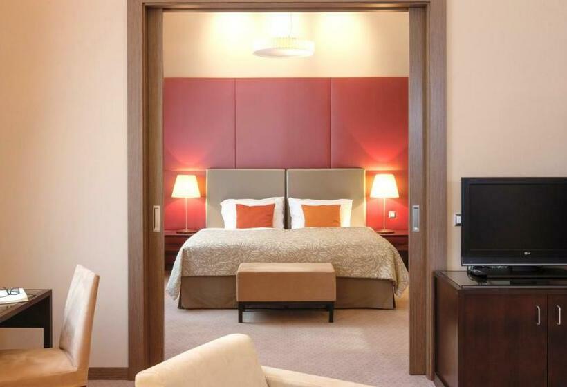 스위트, Austria Trend Hotel Savoyen Vienna   4 Stars Superior
