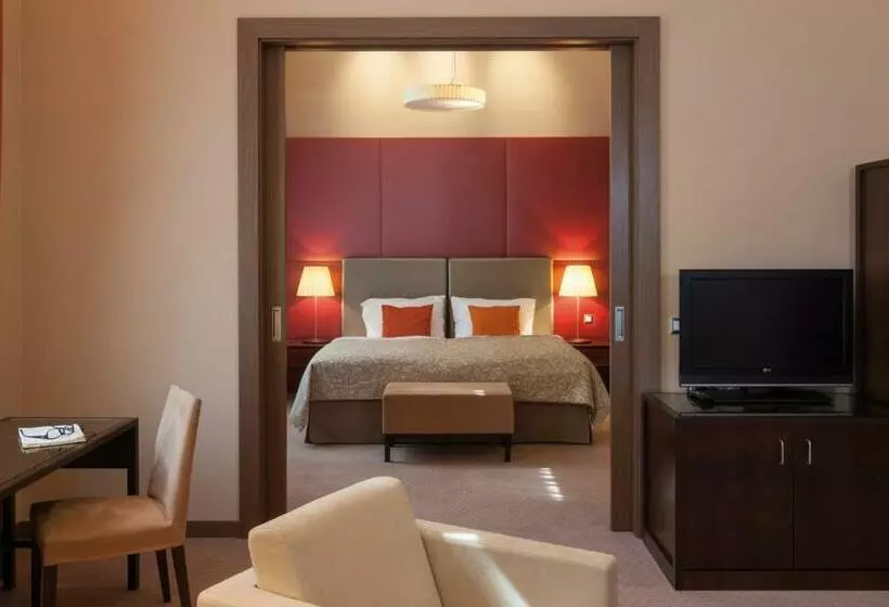سوییت, Austria Trend Hotel Savoyen Vienna   4 Stars Superior