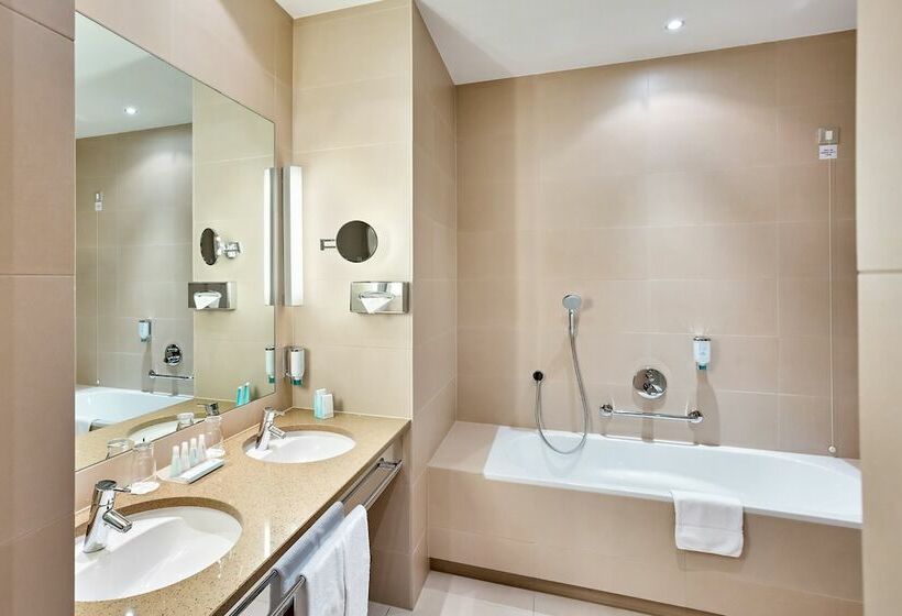 سوییت, Austria Trend Hotel Savoyen Vienna   4 Stars Superior