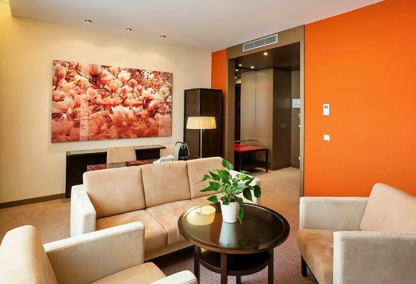 سوییت اجرایی, Austria Trend Hotel Savoyen Vienna   4 Stars Superior