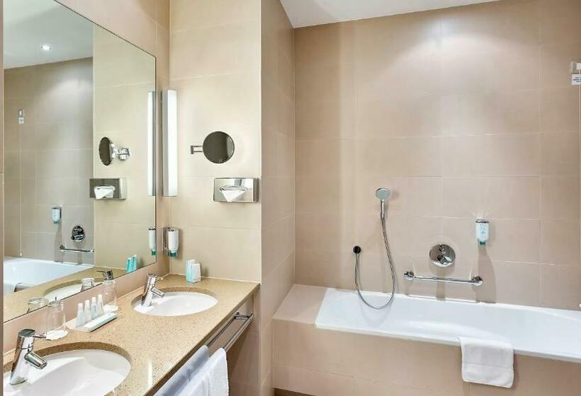 سوییت اجرایی, Austria Trend Hotel Savoyen Vienna   4 Stars Superior