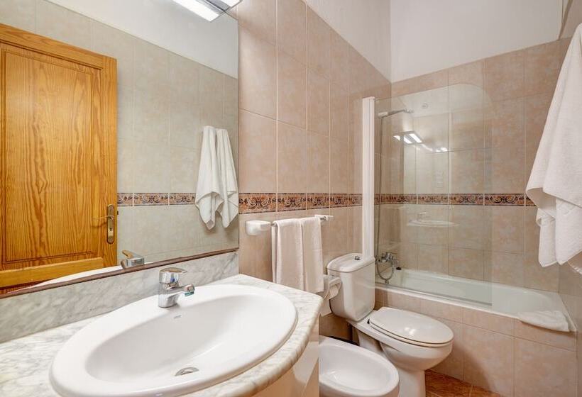 Апартаменты 1 Спальня, Colonial