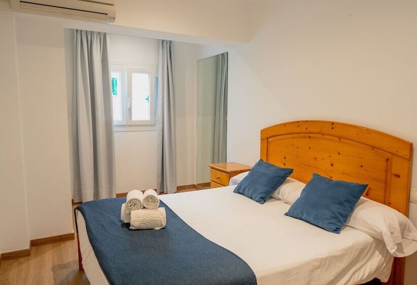 Апартаменты 2 Спальни, Colonial