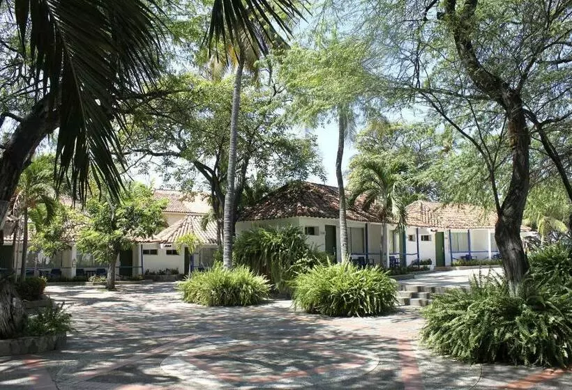 بانگلوی استاندارد, Estelar Santamar Hotel & Centro De Convenciones