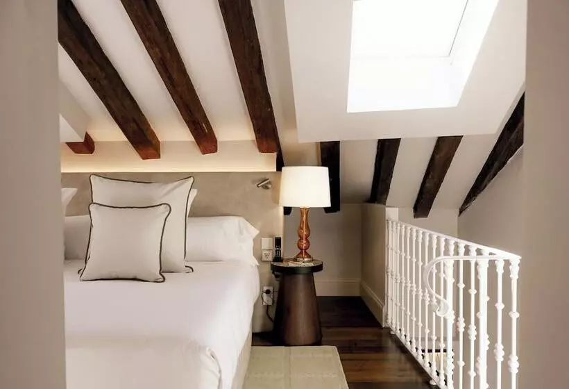 سوییت جونیور, Hospes Puerta De Alcalá, A Member Of Design Hotels