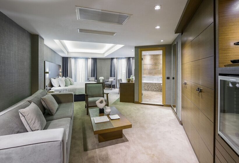 Полулюкс, Anatolia