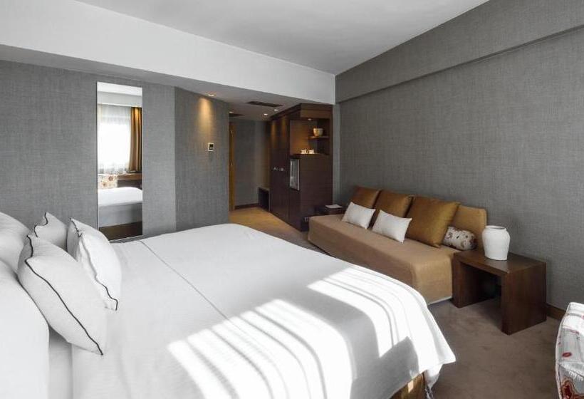 Семейный Номер, Anatolia