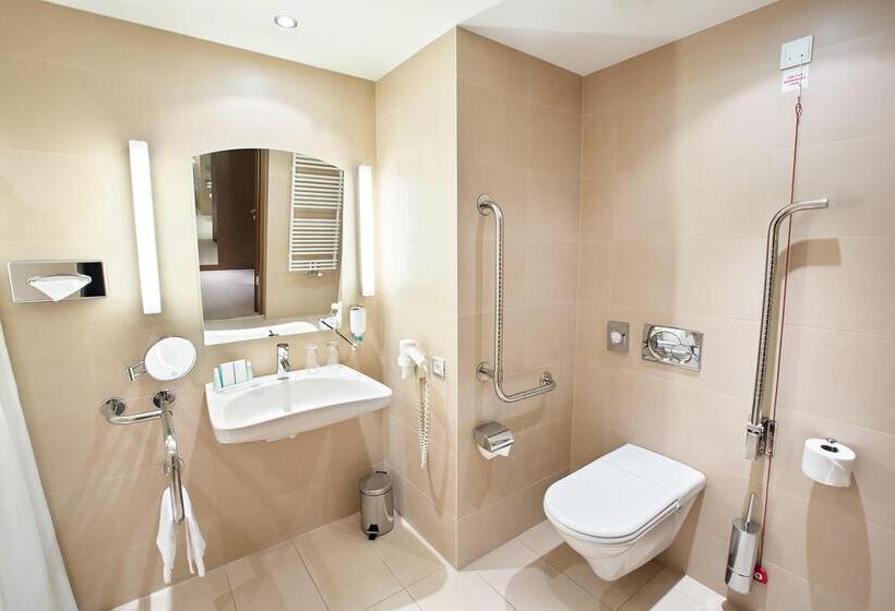 اتاق دلوکس مخصوص معلولین, Austria Trend Hotel Savoyen Vienna   4 Stars Superior