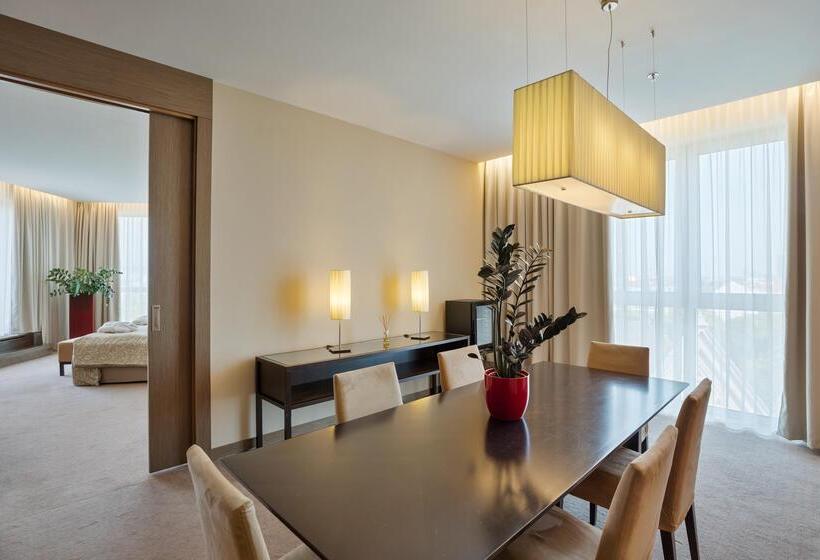 스위트, Austria Trend Hotel Savoyen Vienna   4 Stars Superior