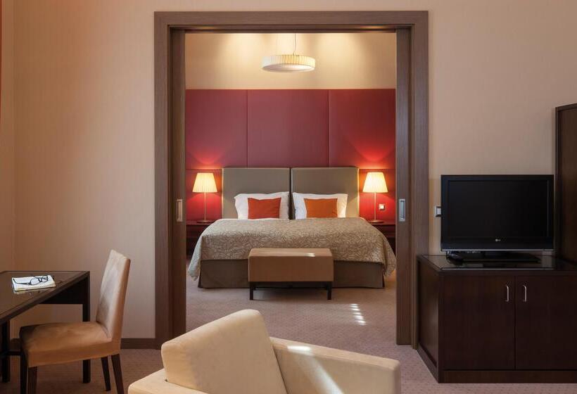 سوییت, Austria Trend Hotel Savoyen Vienna   4 Stars Superior