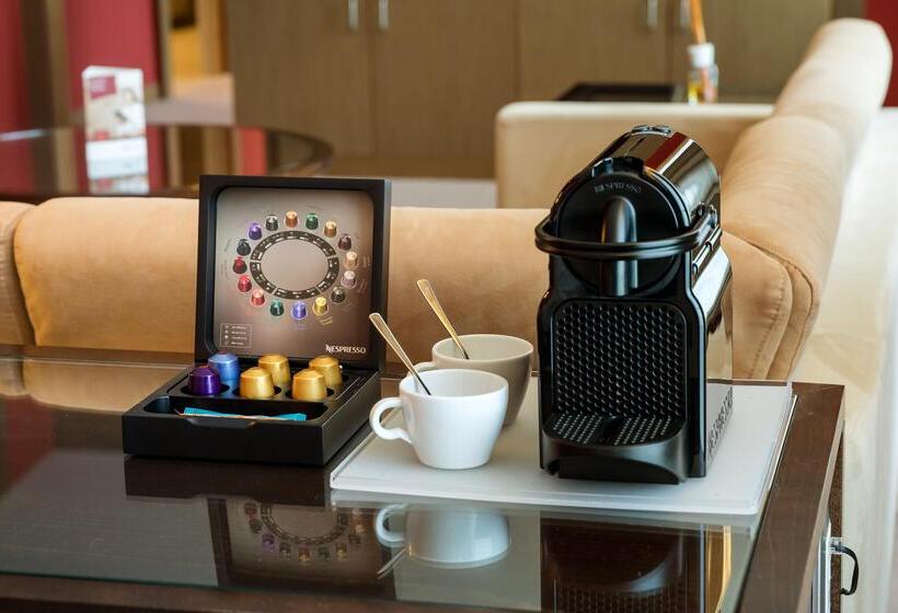 스위트, Austria Trend Hotel Savoyen Vienna   4 Stars Superior