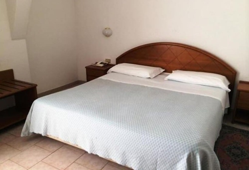 Chambre Standard, Eden