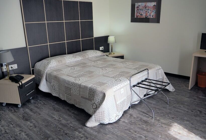 غرفة قياسية, Ferrari