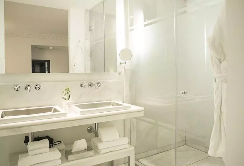 اتاق استاندارد, Hospes Puerta De Alcalá, A Member Of Design Hotels