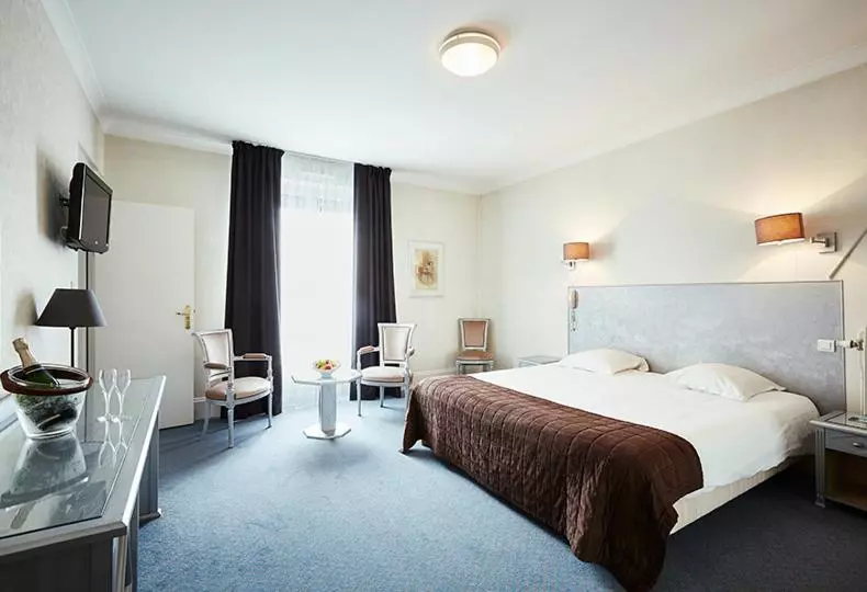 Perhesviitti, Hôtel Cosmos & Spa