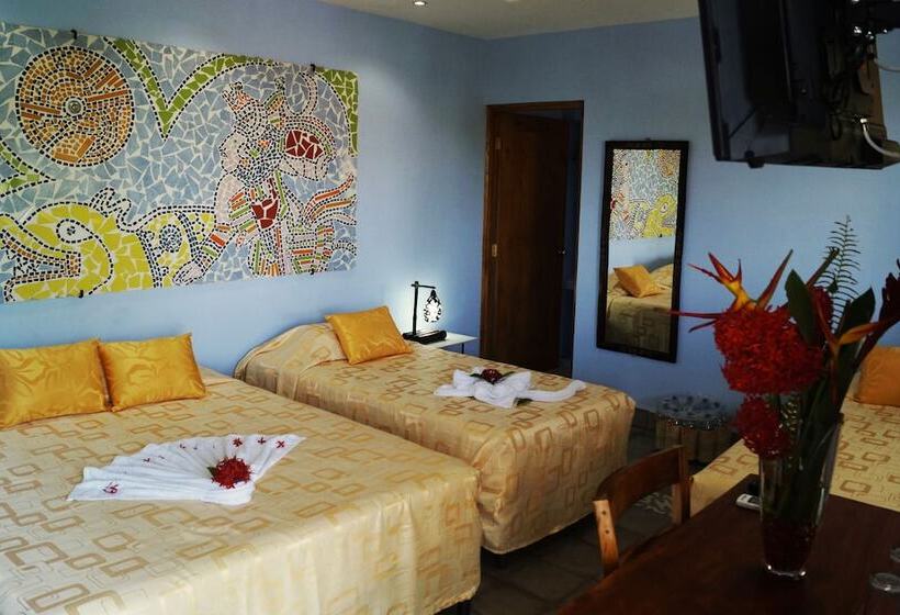 اتاق سوپریور سه تخته, Kekoldi De Granada