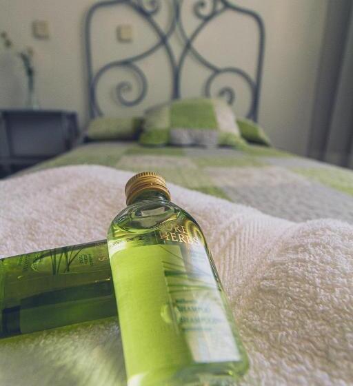 اتاق خانوادگی, La Muñequilla