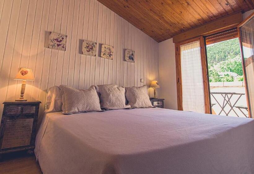 سوییت لوکس, La Muñequilla