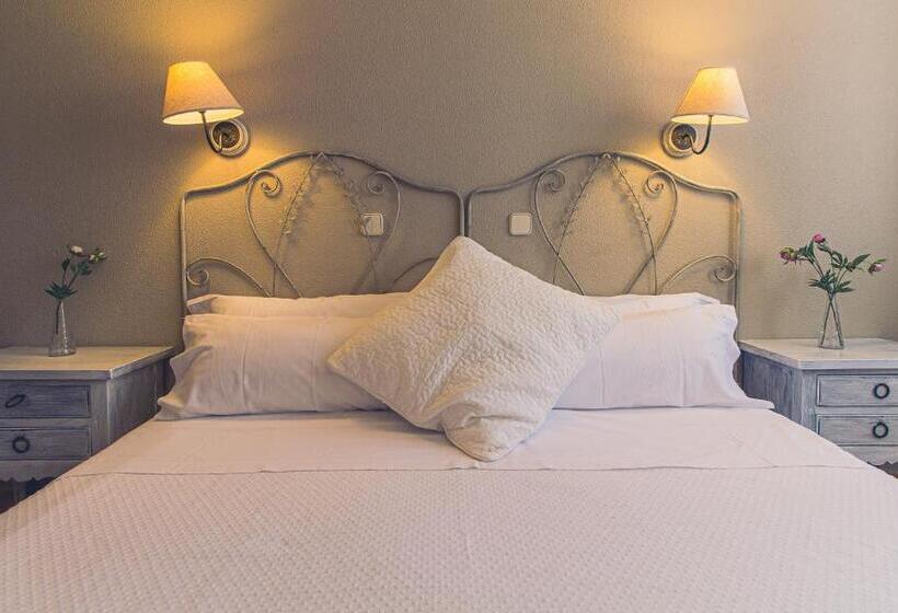 آپارتمان 2 خوابه با بالکن, La Muñequilla