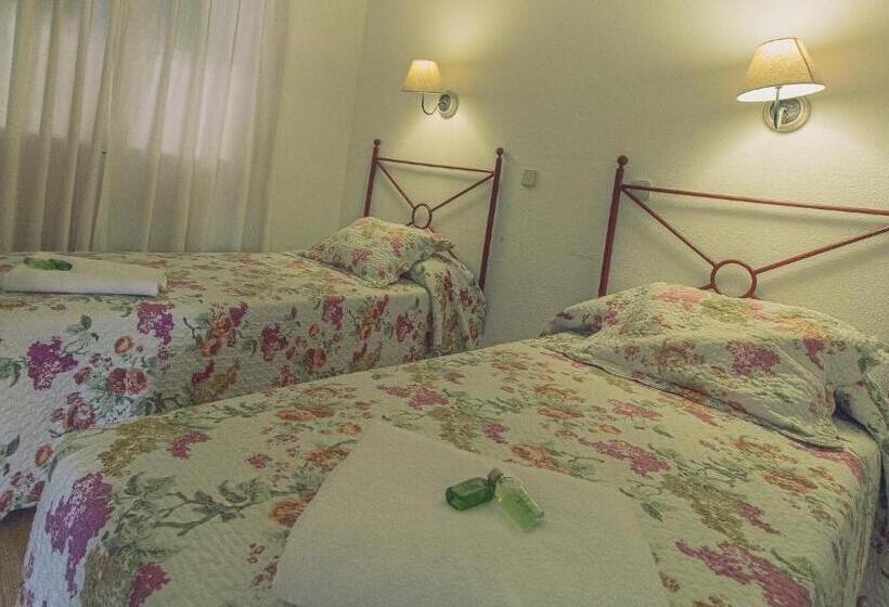 آپارتمان 2 خوابه با بالکن, La Muñequilla