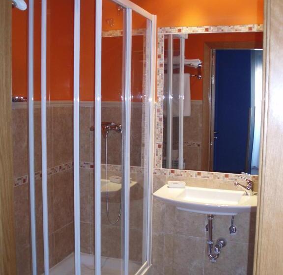 اتاق استاندارد, Las Murallas