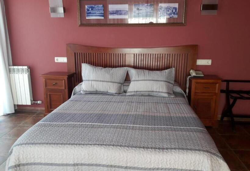 اتاق سوپریور, Las Murallas