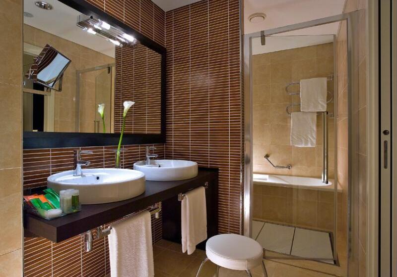 Habitació Superior amb Vistes, NH Padova