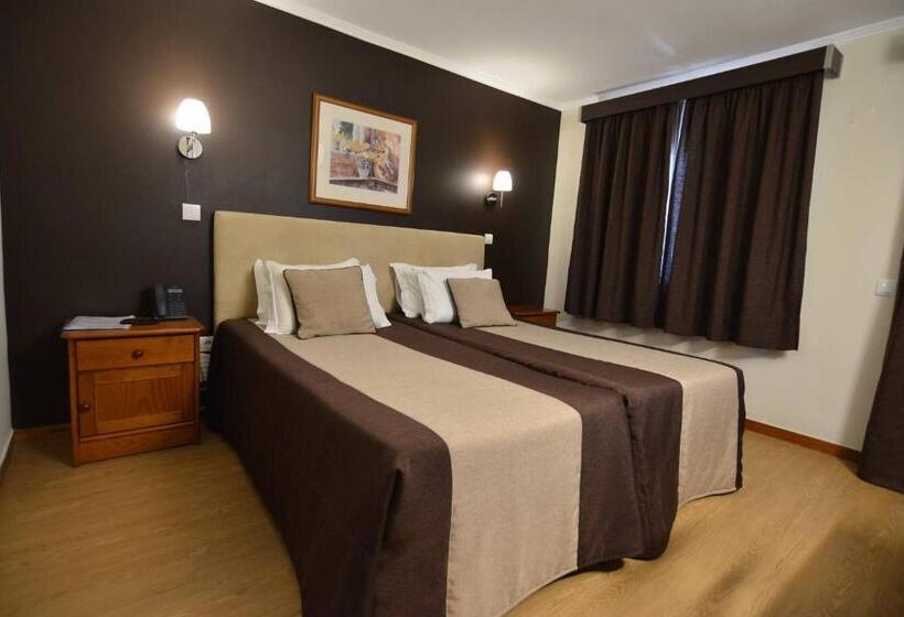 غرفة قياسية, Salgueiro