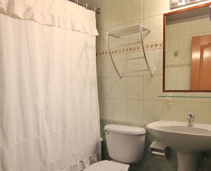 غرفة قياسية ثلاثية, Saltos Del Paine