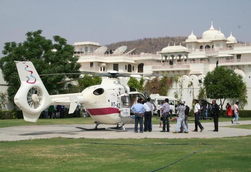 スイート, Shiv Vilas Resort