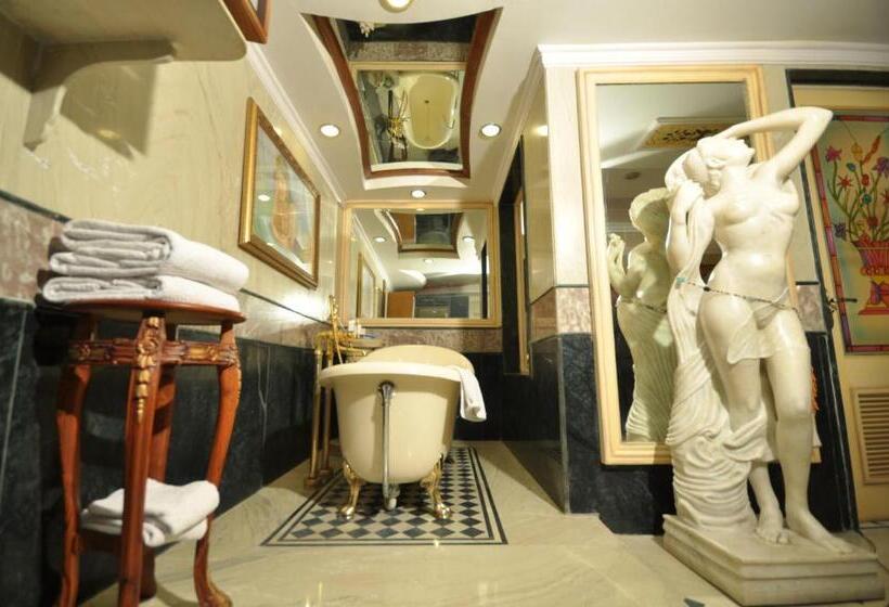 デラックススイート, Shiv Vilas Resort