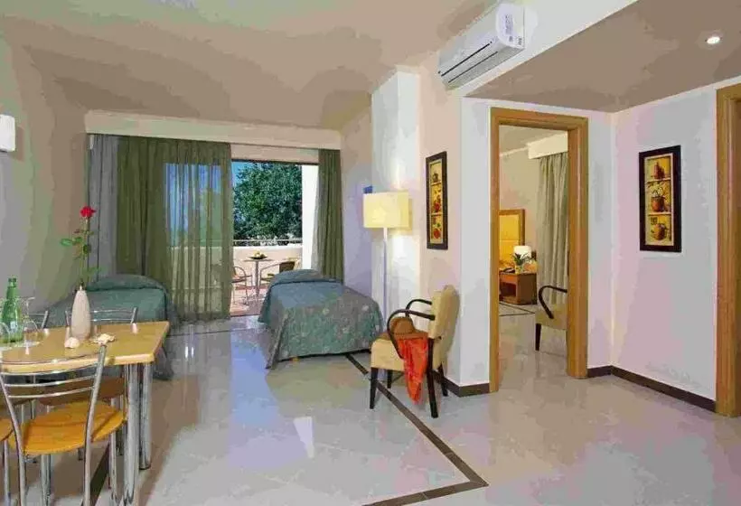 آپارتمان خانواده 1 خوابه, Sirios Village Hotel & Bungalows All Inclusive
