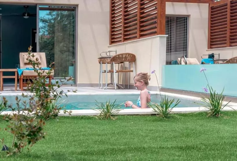 بانگلوی استاندارد, Sirios Village Hotel & Bungalows All Inclusive