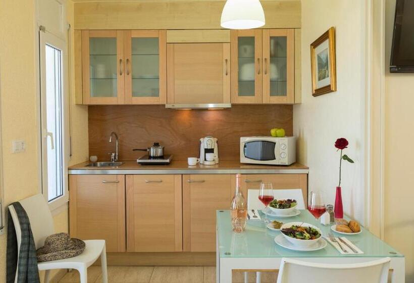 חדר סטנדרט נוף לים עם מרפסת, Spa Cap De Creus