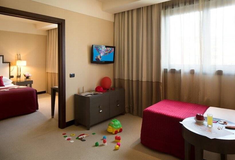 غرفة عائلية, Starhotels Grand Milan