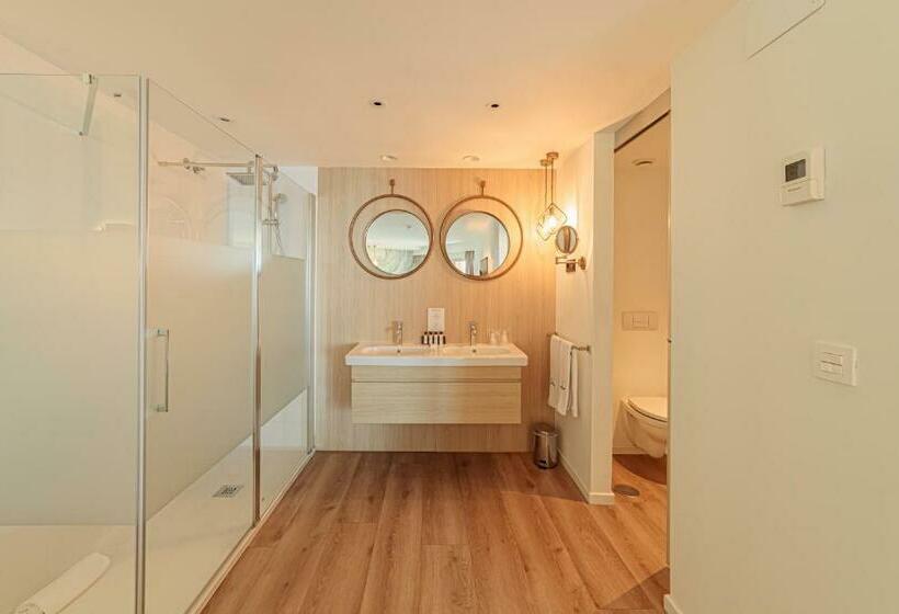 سوئیت جونیور با چشمانداز, Suites Del Mar By Melia