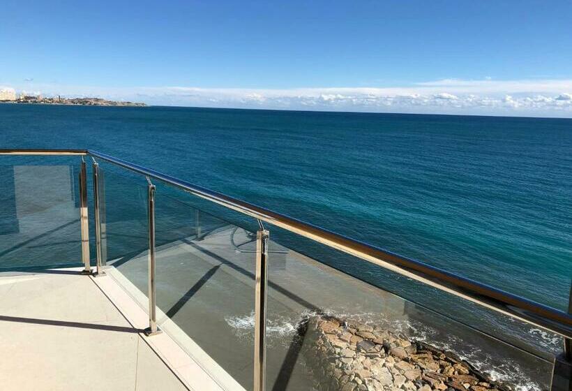 سوییت جونیور با چشمانداز دریا, Suites Del Mar By Melia