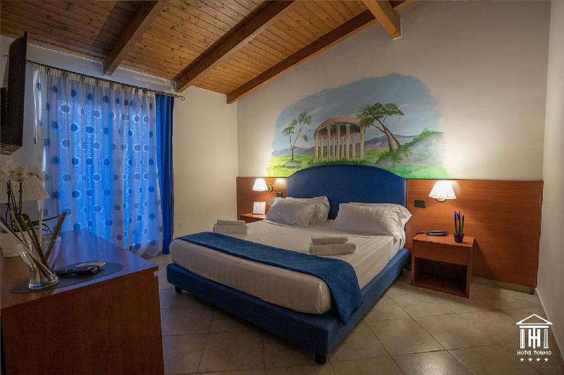 חדר סטנדרט, Tempio