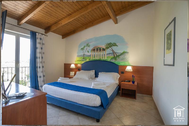 חדר סטנדרט, Tempio