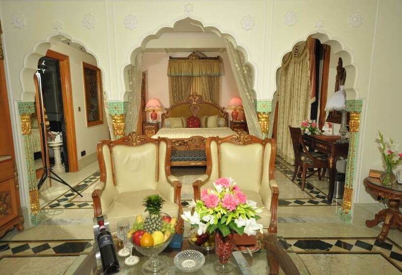 スイート, Shiv Vilas Resort