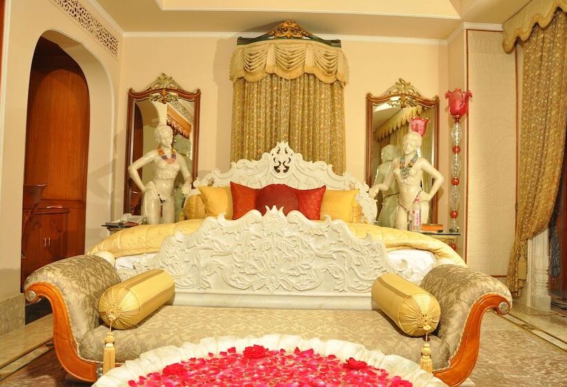 スイート, Shiv Vilas Resort