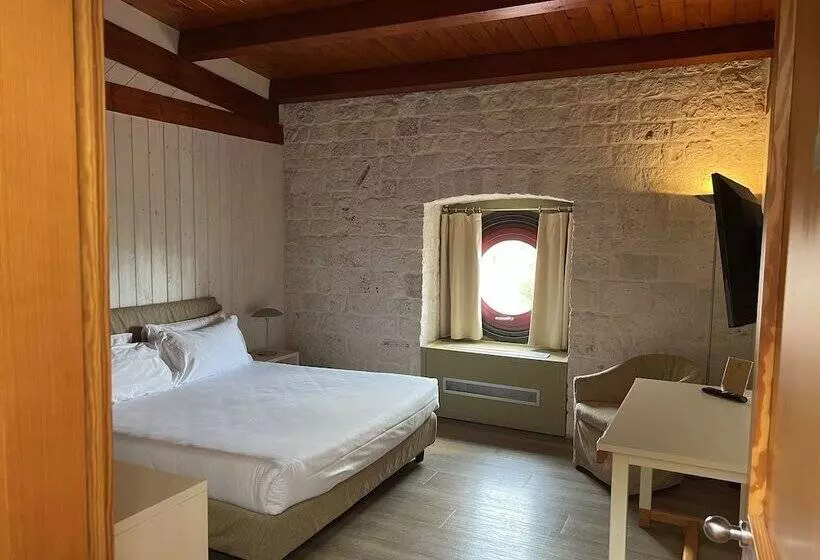 اتاق سوپریور, Apulia Victor Country