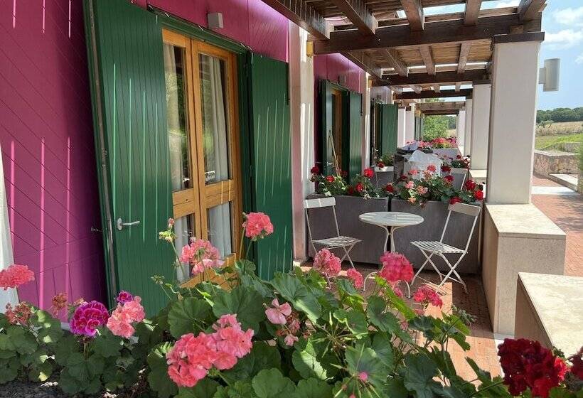 Полулюкс, Victor Country