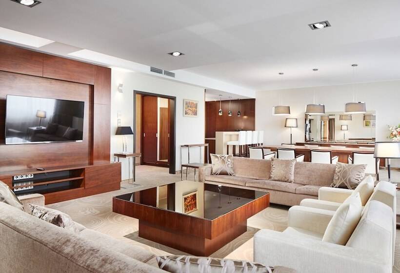 １ベッドルームアパートメント, Victoria  & Business Centre Minsk