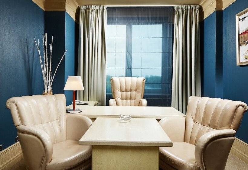 １ベッドルームアパートメント, Victoria  & Business Centre Minsk